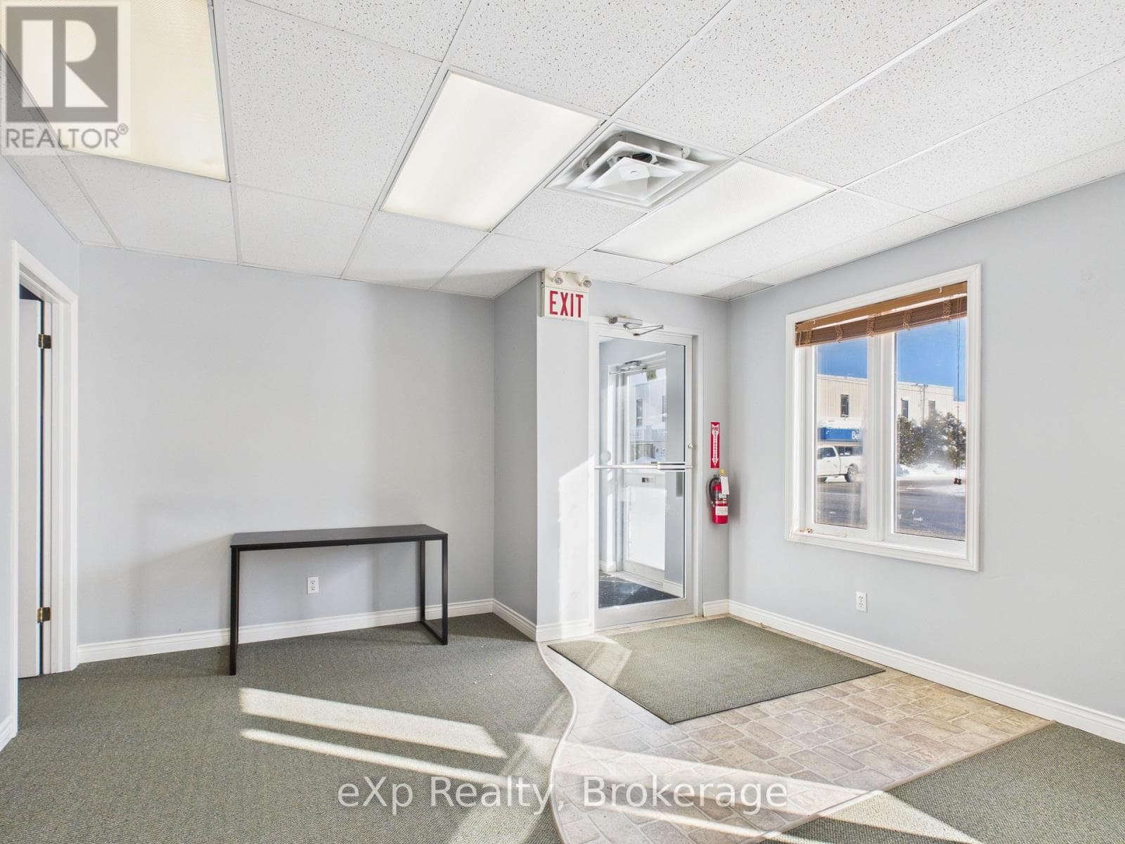 414 10TH STREET photo 4