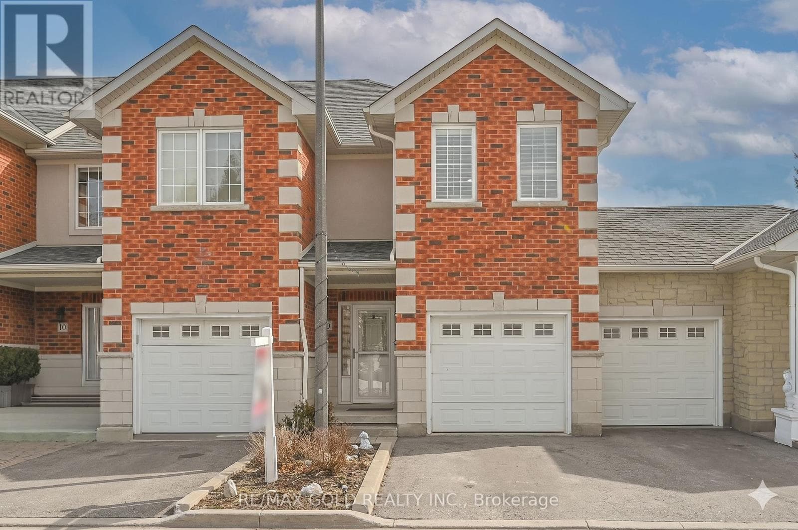 9 - 81 VALRIDGE DRIVE photo 3