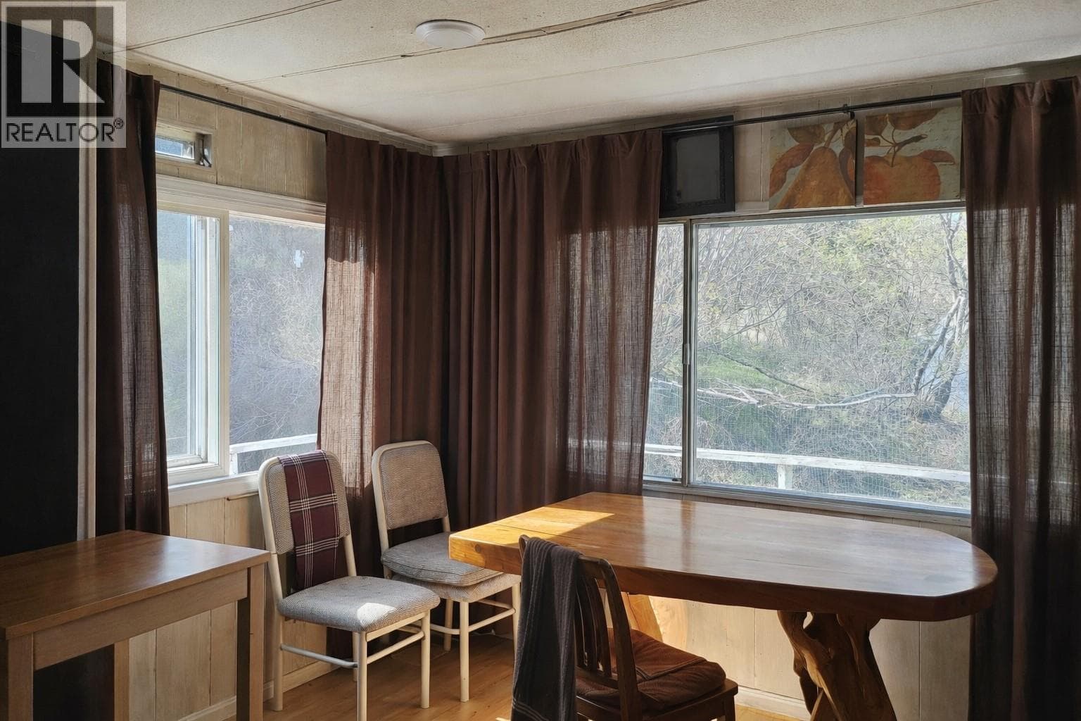 111 Hunt Road photo 4