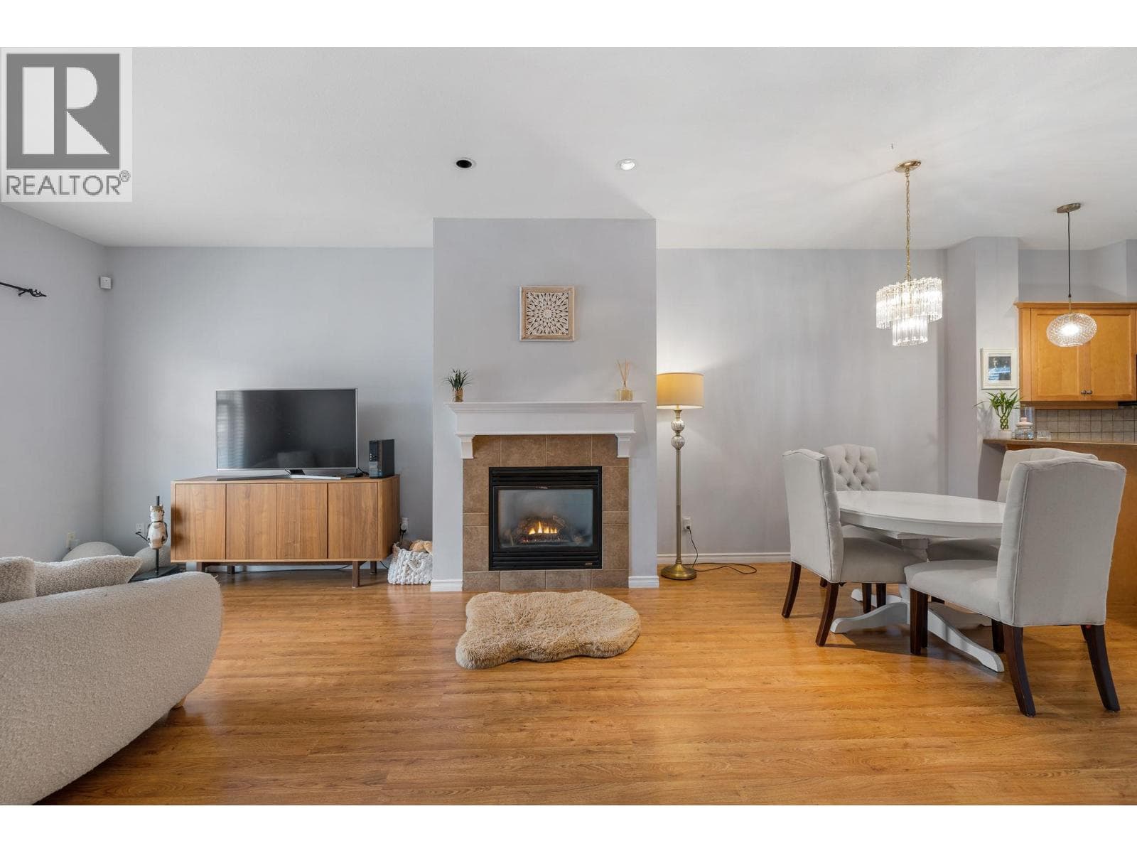 380 Providence Avenue Unit# 6 photo 5