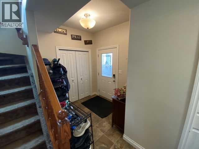 5722 45 AvenueClose photo 2