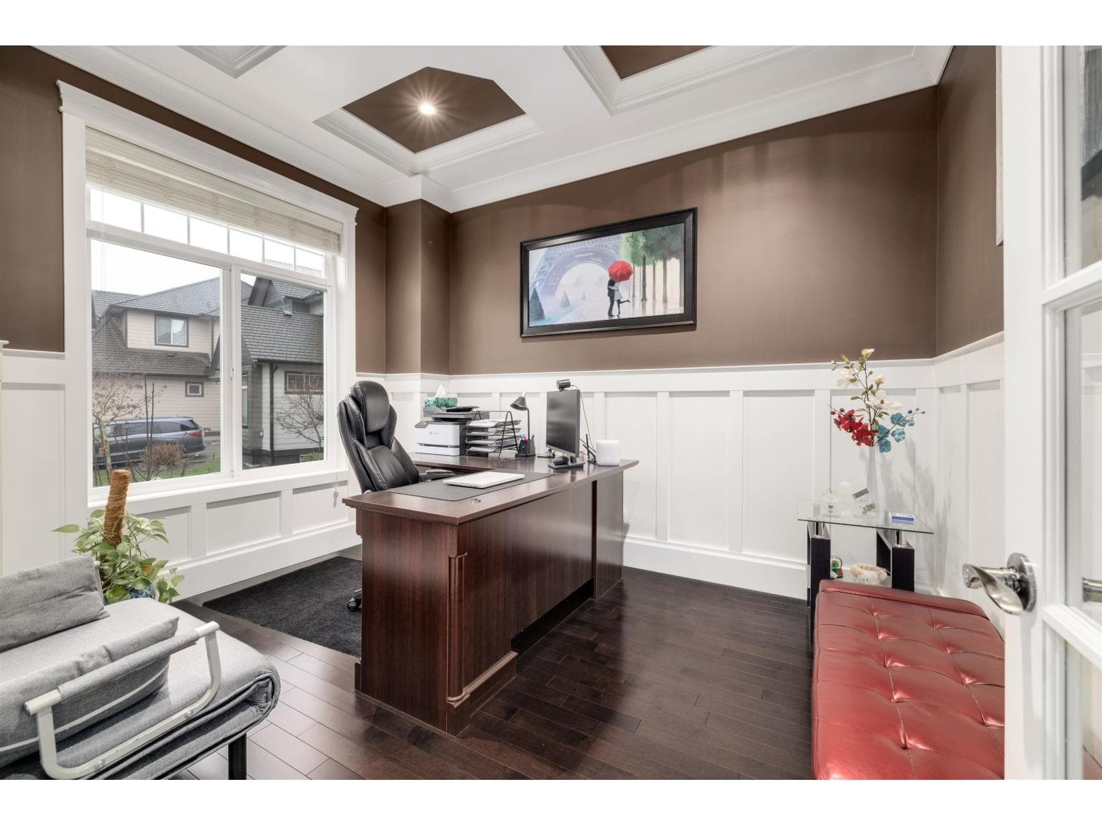 14611 36B AVENUE photo 2