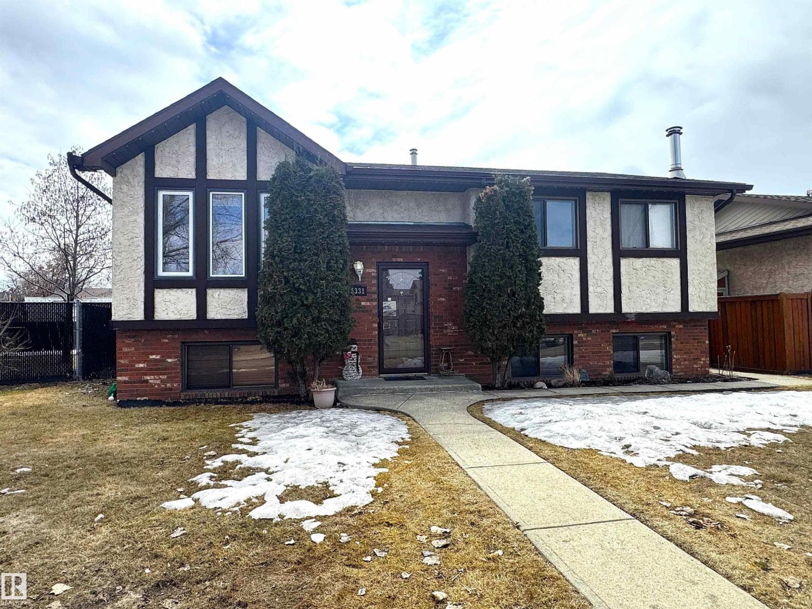 4 bed 2 bath single family at 16331 119 ST NW NW — $455,000