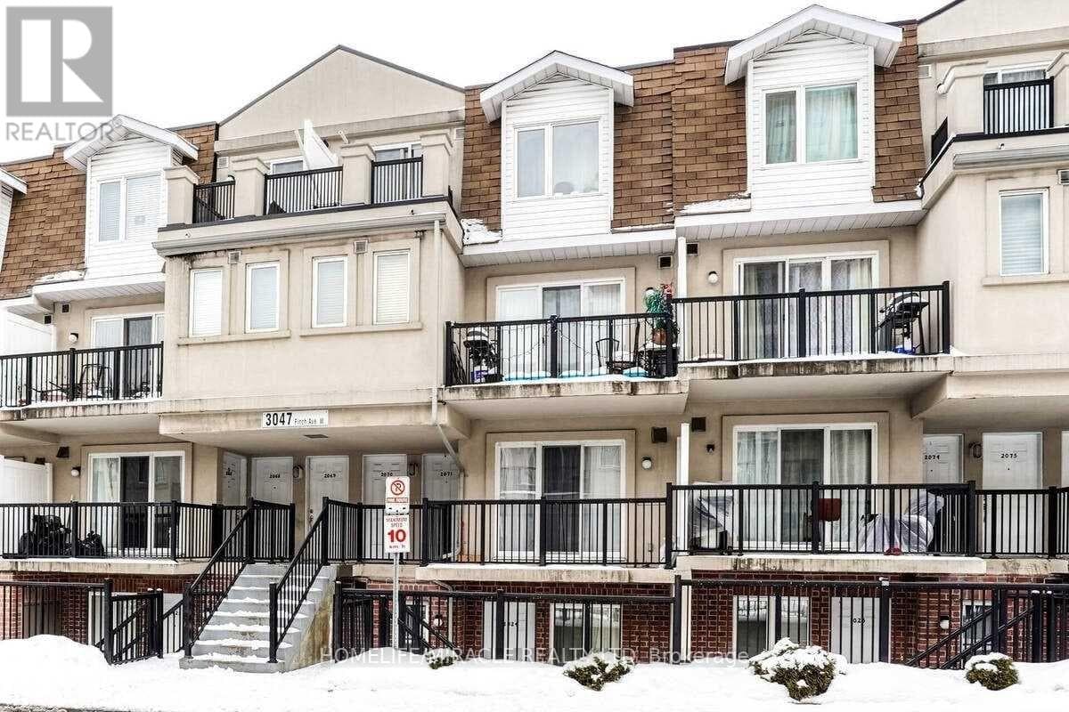 1024 - 3047 FINCH AVENUE W photo 2