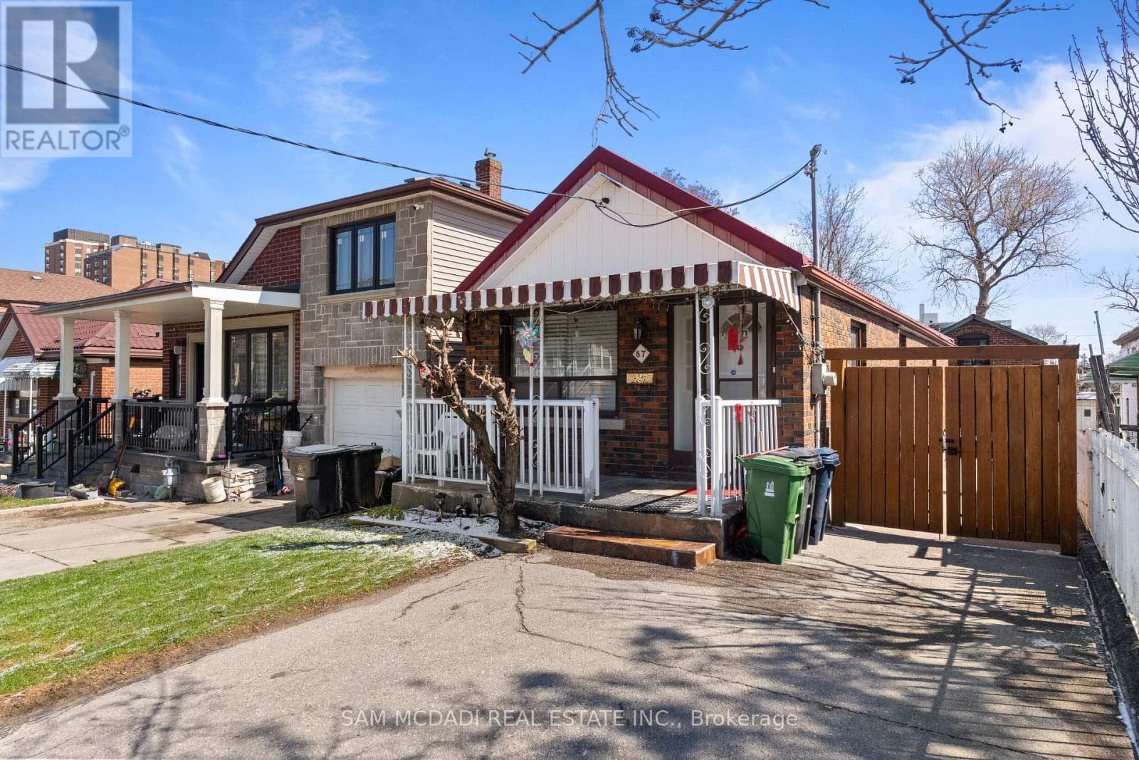 87 DYNEVOR ROAD photo 2