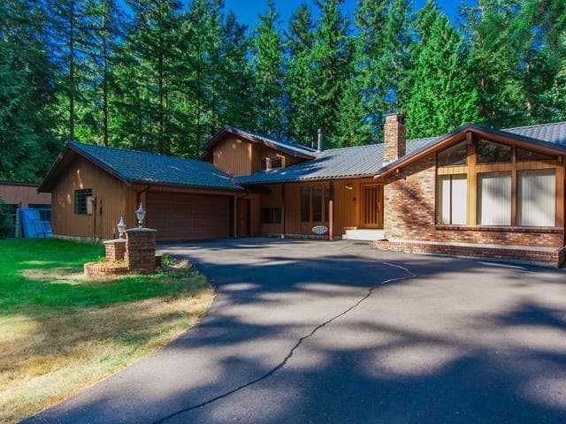 3 bed 3 bath single family at 2191 172 STREET — $2,988,000