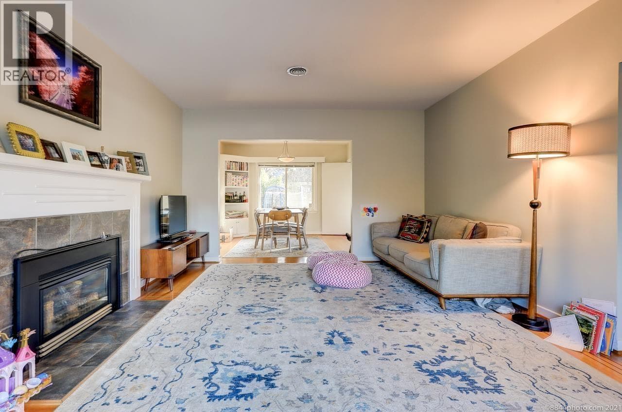 2016 W 48TH AVENUE photo 5