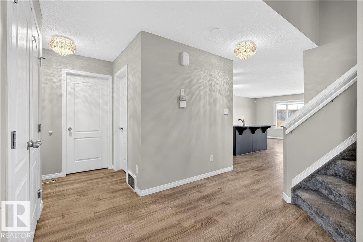 17023 38 ST NW NW photo 5