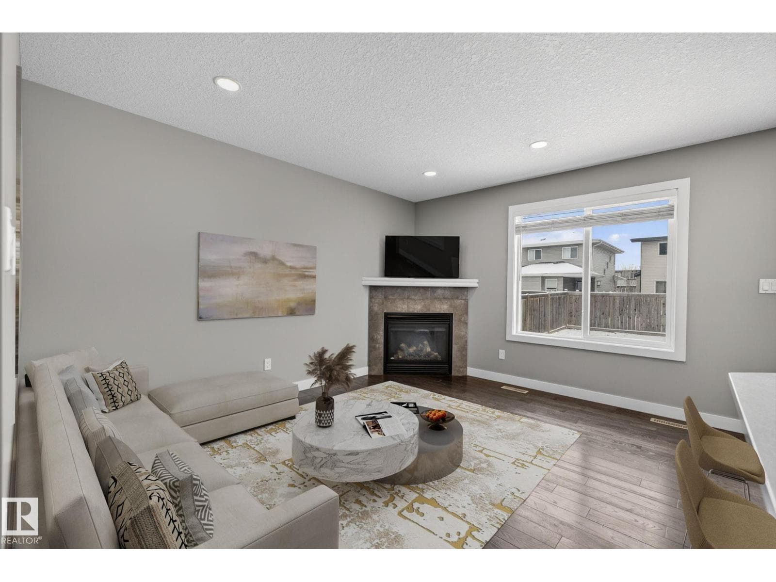 33 ROSEBERRY LN photo 6