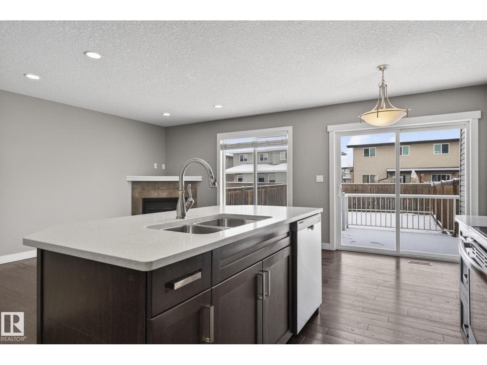 33 ROSEBERRY LN photo 7