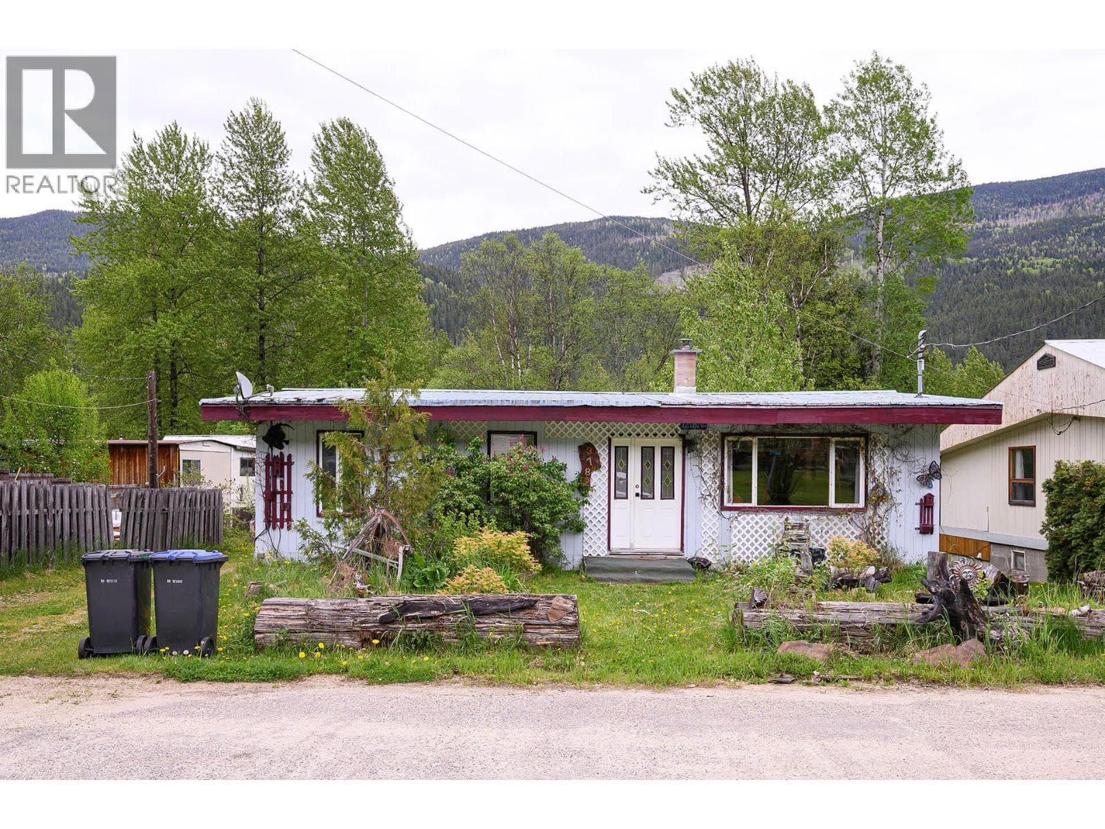 3 bed 1 bath single family at 3782 River Drive — $159,000