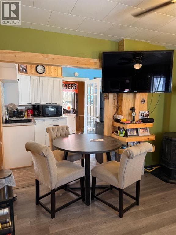 4824 47 Avenue photo 5