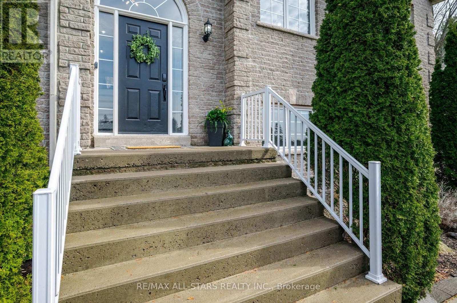 47 MEADOWLAND DRIVE photo 5