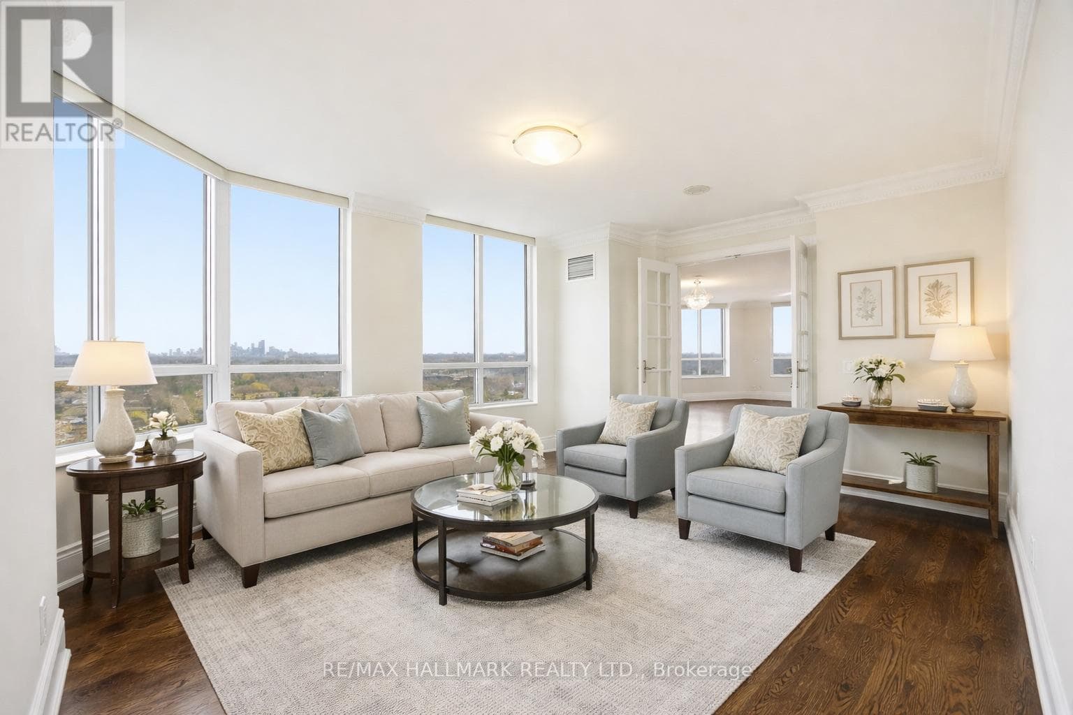 1821 - 80 HARRISON GARDEN BOULEVARD photo 3