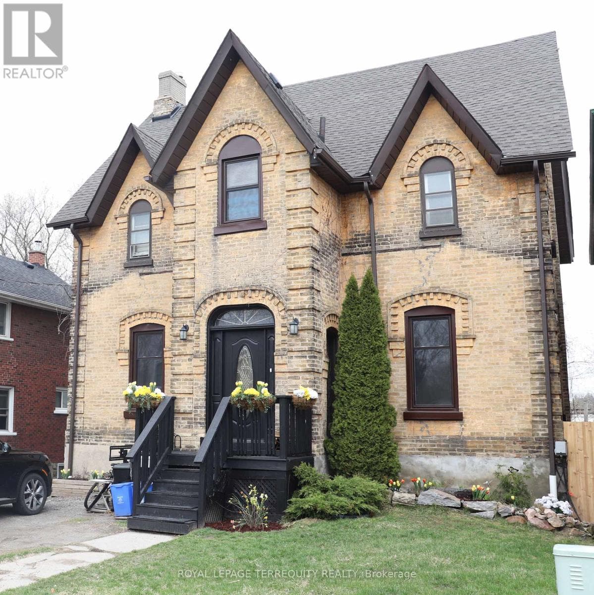 5 bed 3 bath single family at 51 NASSAU STREET — $795,000