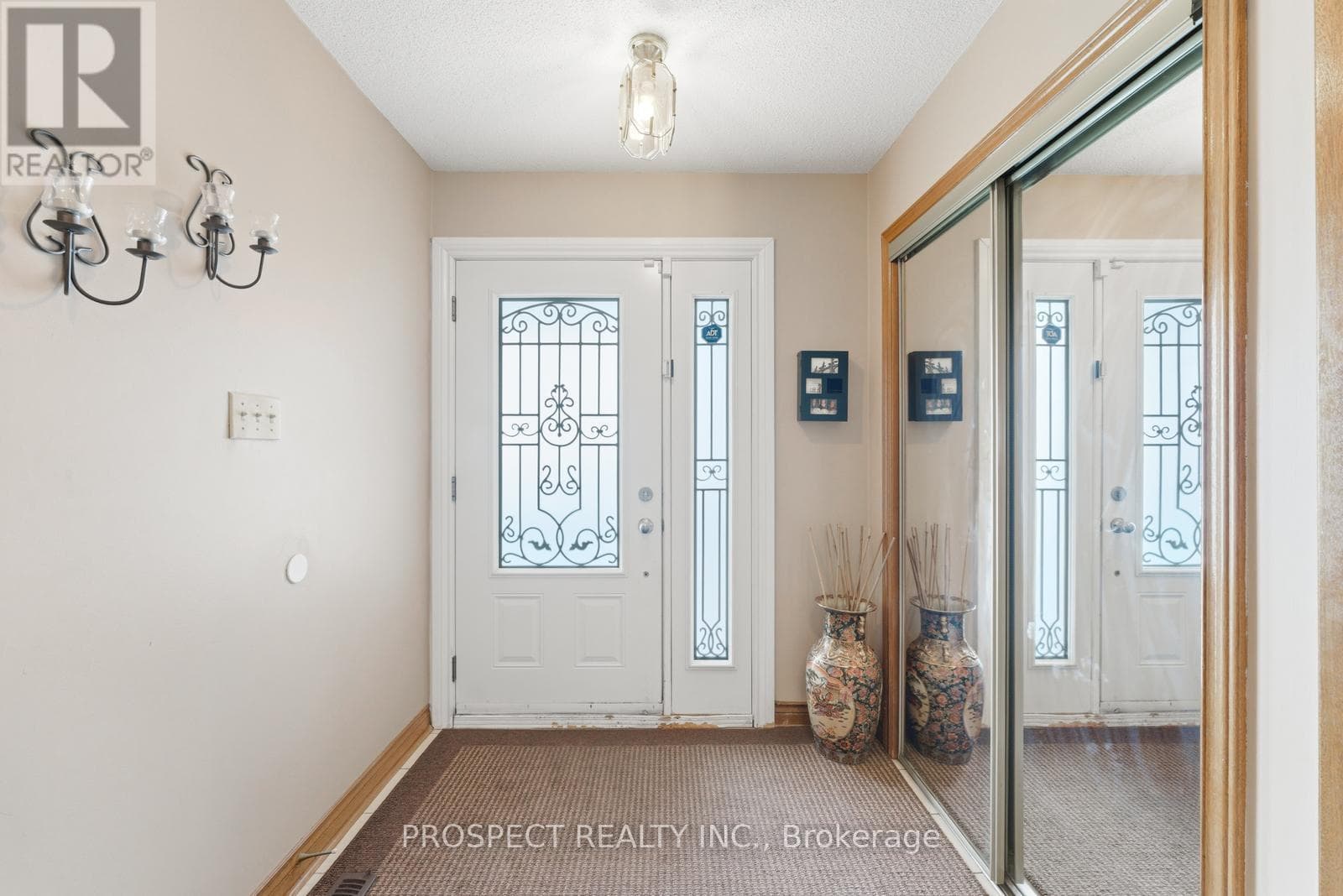 8435 MARTIN GROVE ROAD photo 5