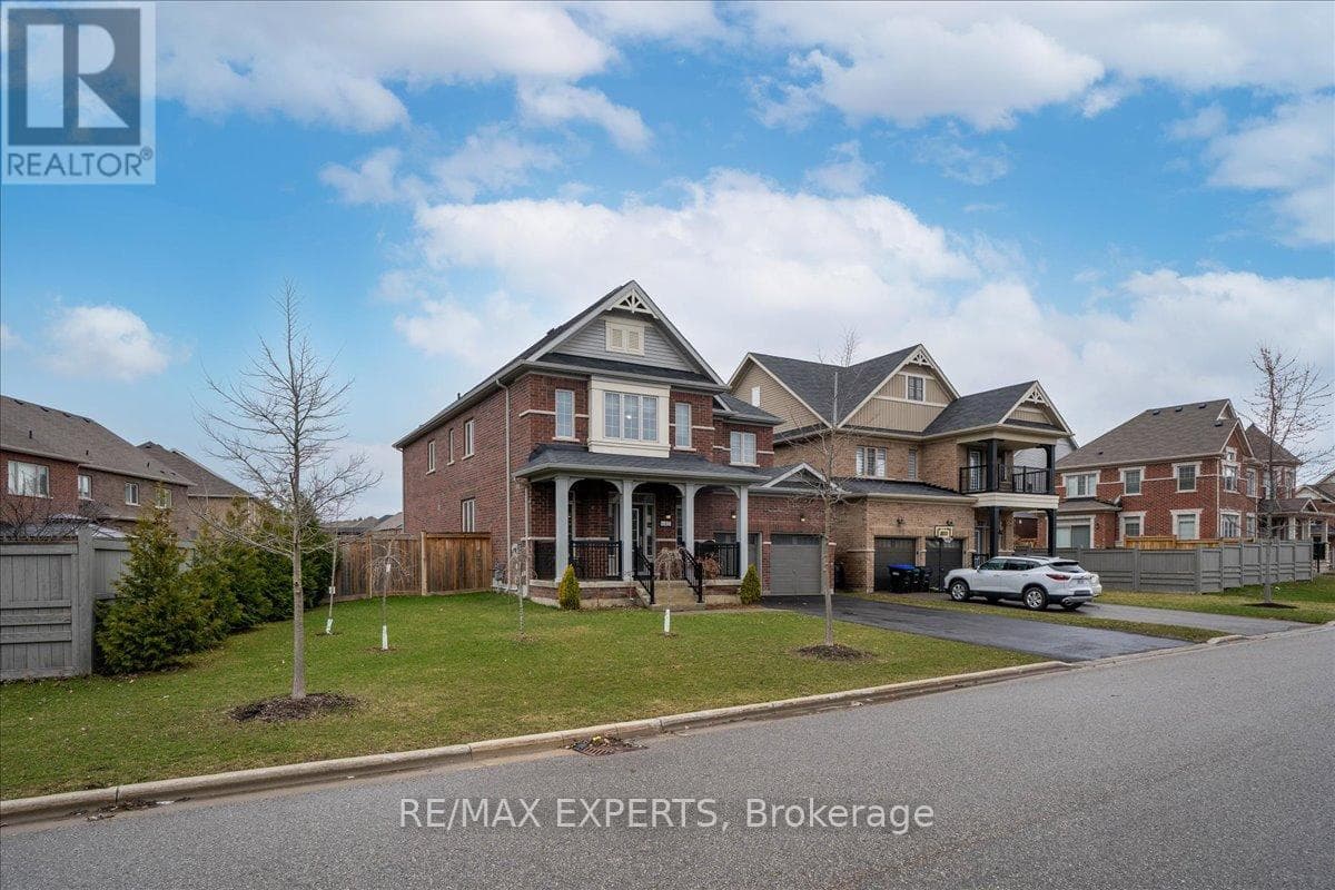 142 MARTIN TRAIL photo 2