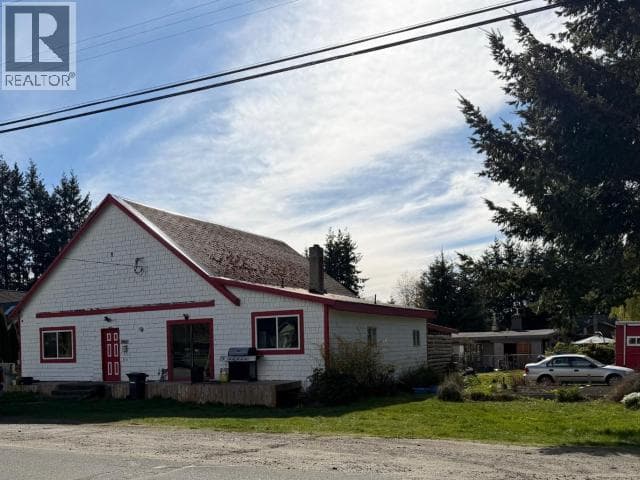 3 bed 2 bath single family at 6479 SUTHERLAND AVE — $407,550