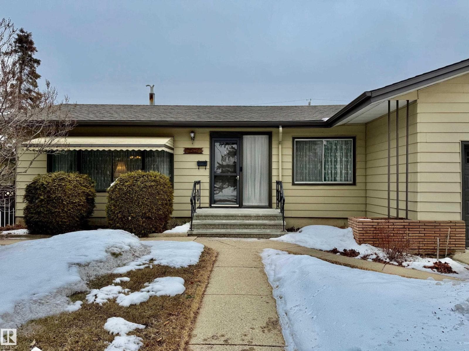 13515 129 ST NW photo 2