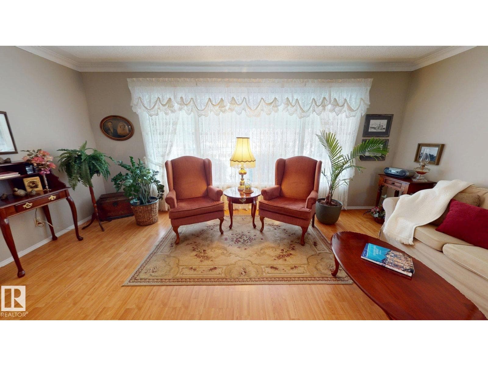 13515 129 ST NW photo 4