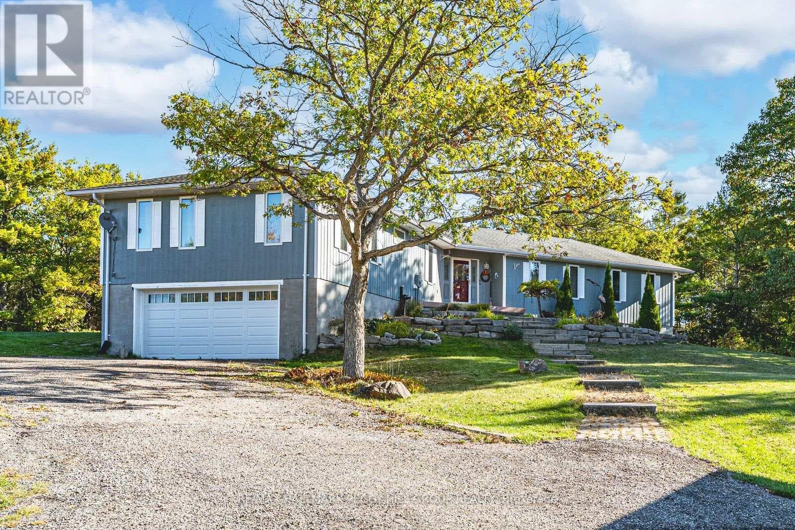 4 bed 3 bath single family at 1564 HONEY HARBOUR ROAD — $999,000