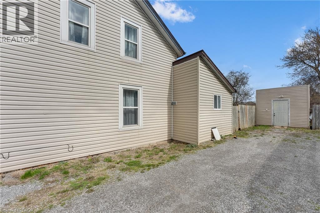 146 OAKDALE Avenue photo 2