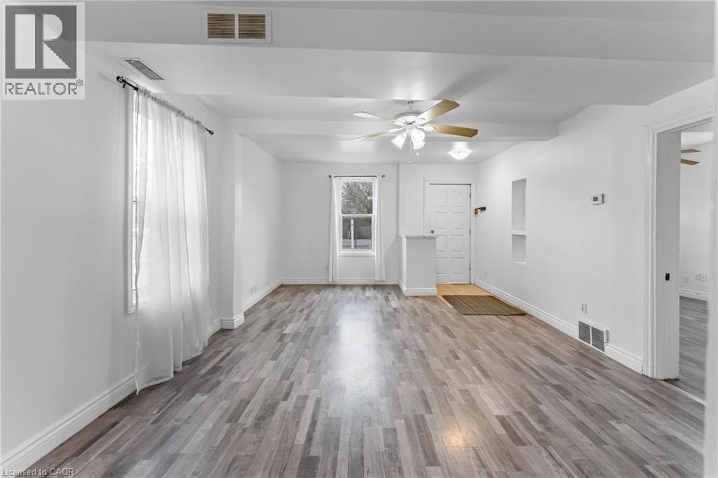 146 OAKDALE Avenue photo 5