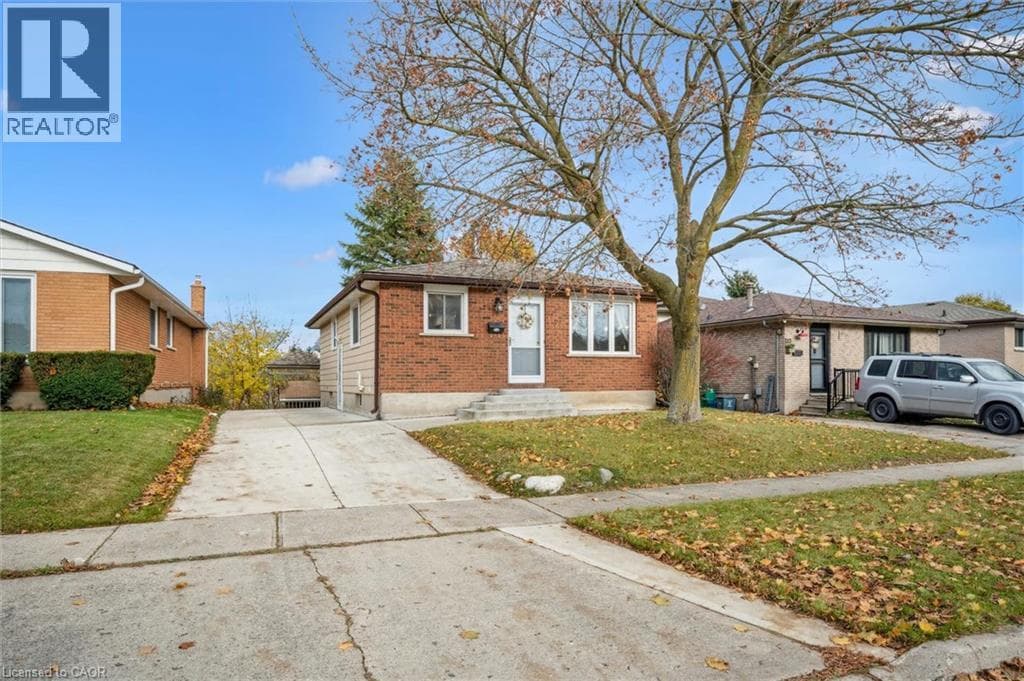217 JOHANNA Drive photo 2