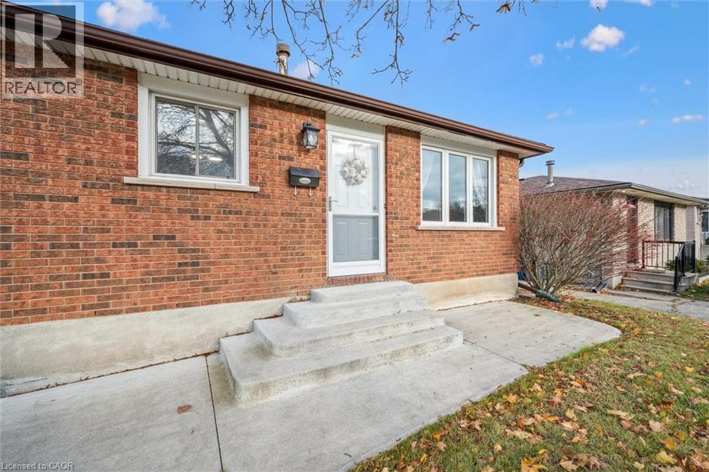 217 JOHANNA Drive photo 3