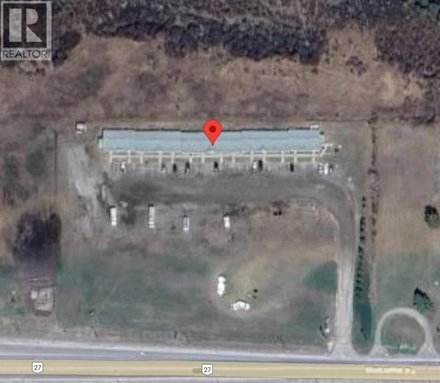 830 Main Avenue W photo 3