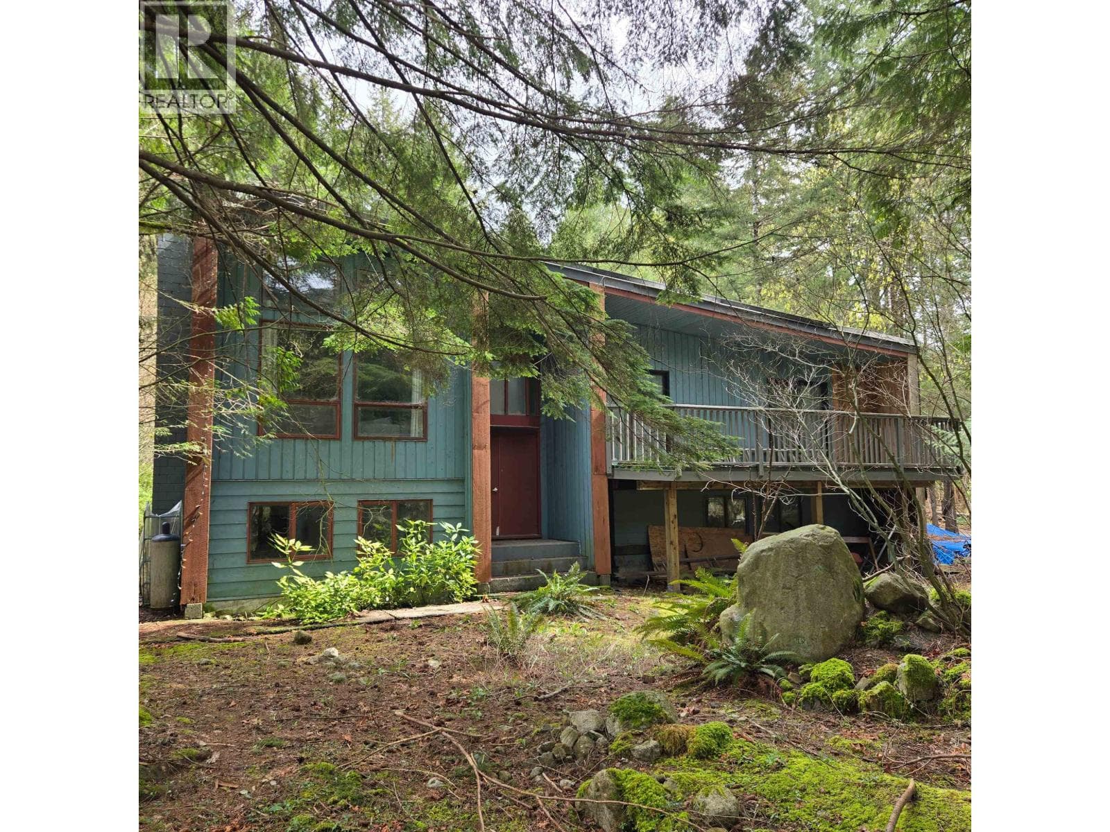 4 bed 3 bath single family at 4040 MIDNIGHT WAY — $1,750,000