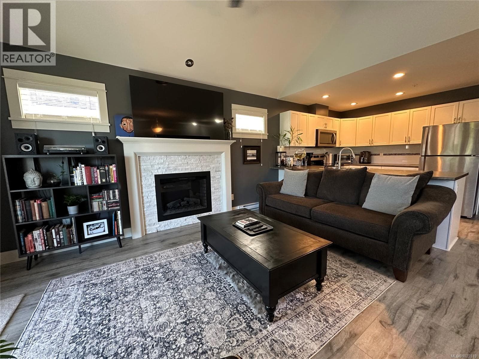 3 6183 Nitinat Way photo 2