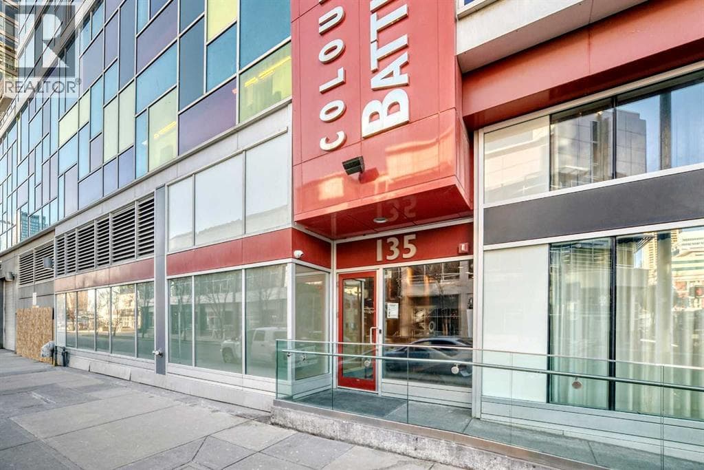 810, 135 13 Avenue SW photo 3