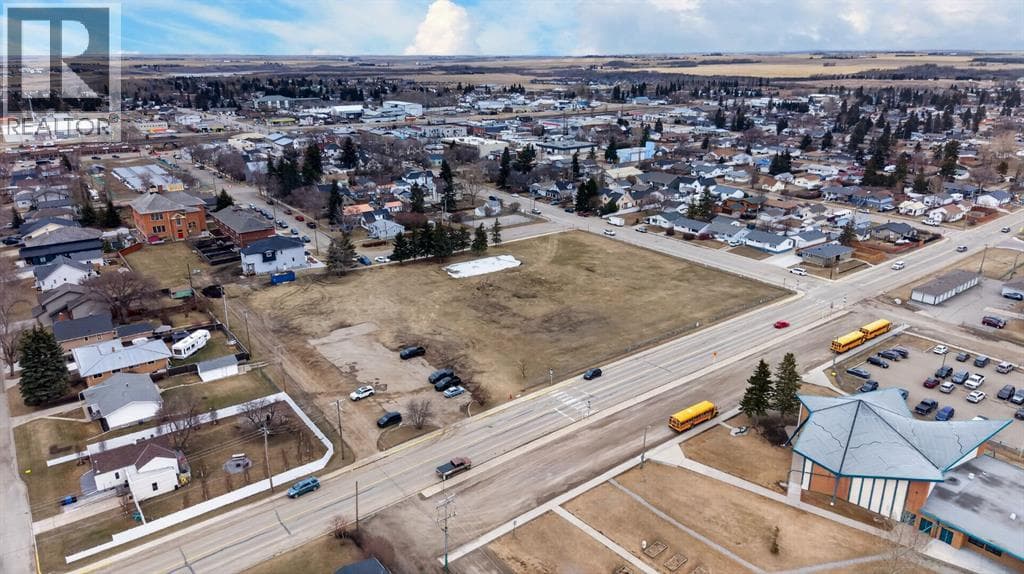 2134 22 Street photo 3