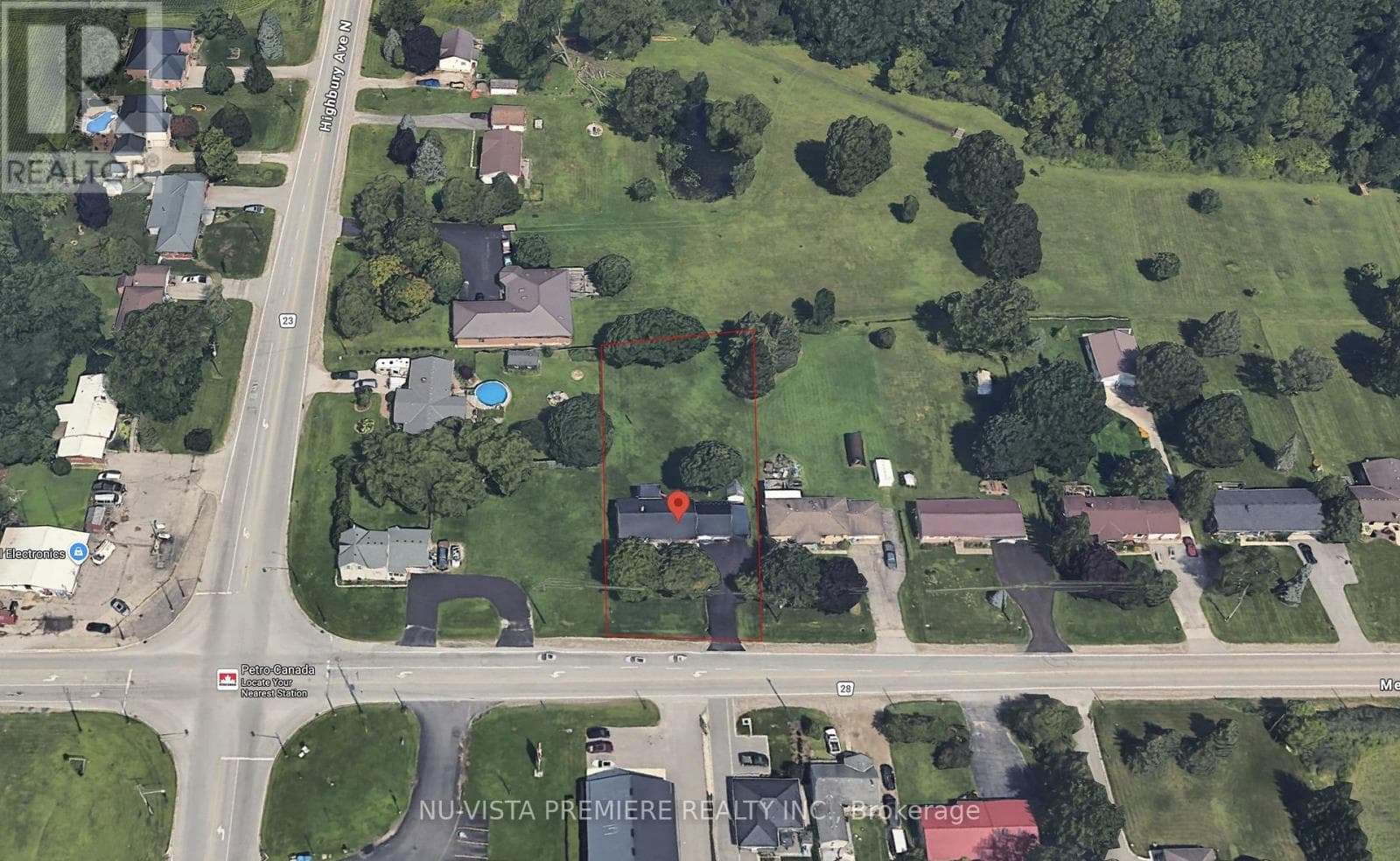 15298 MEDWAY ROAD photo 3