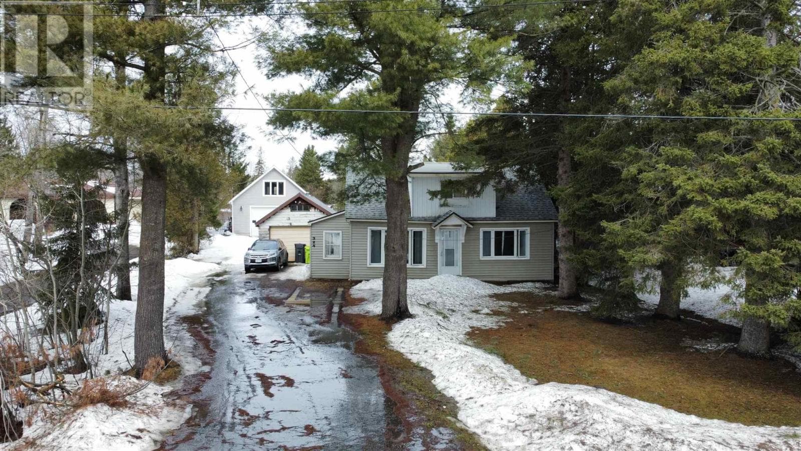 324 River RD photo 5