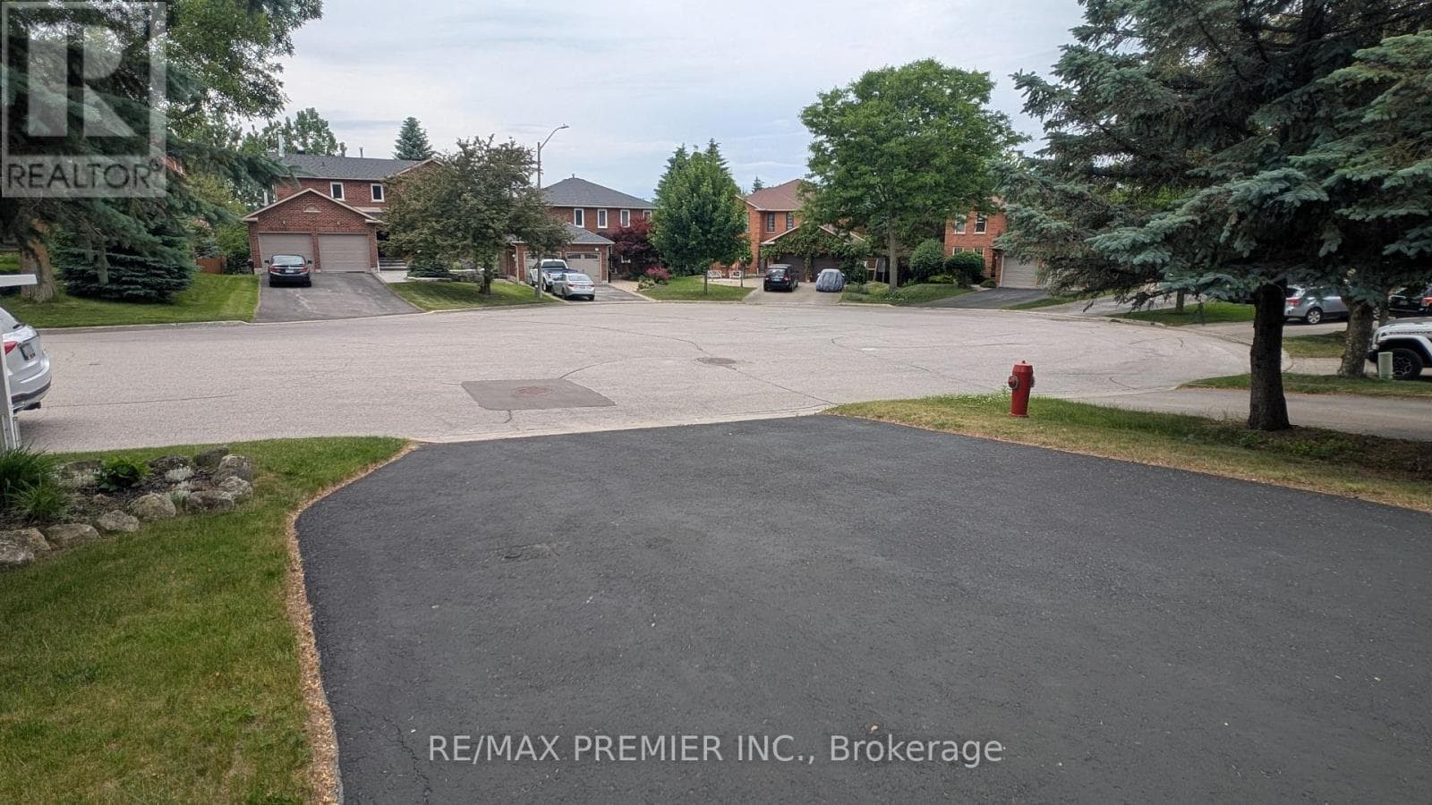 74 ATTRIDGE DRIVE photo 4