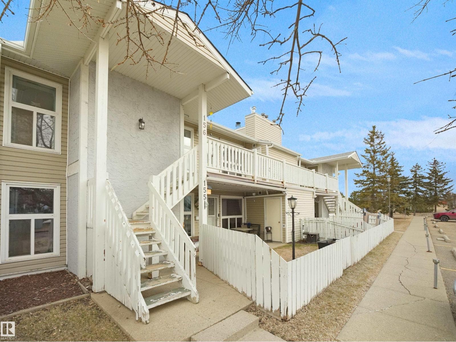 #156 2703 79 ST NW photo 3