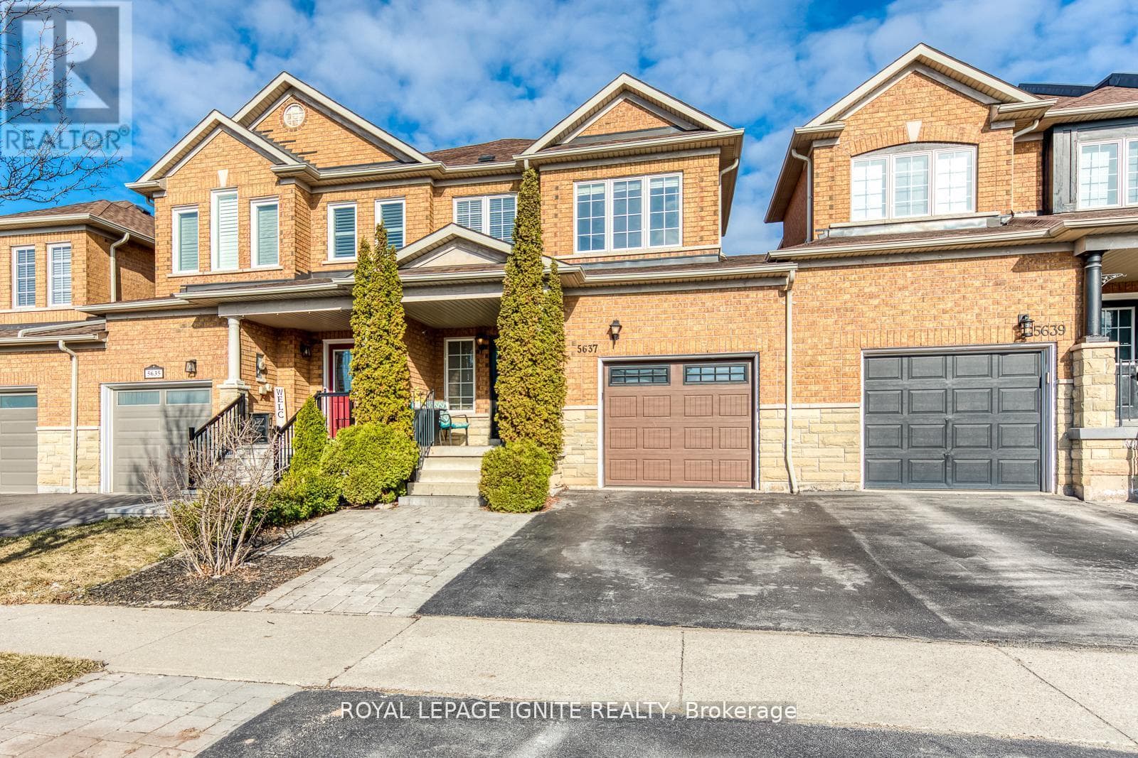 5637 EVELYN LANE photo 2