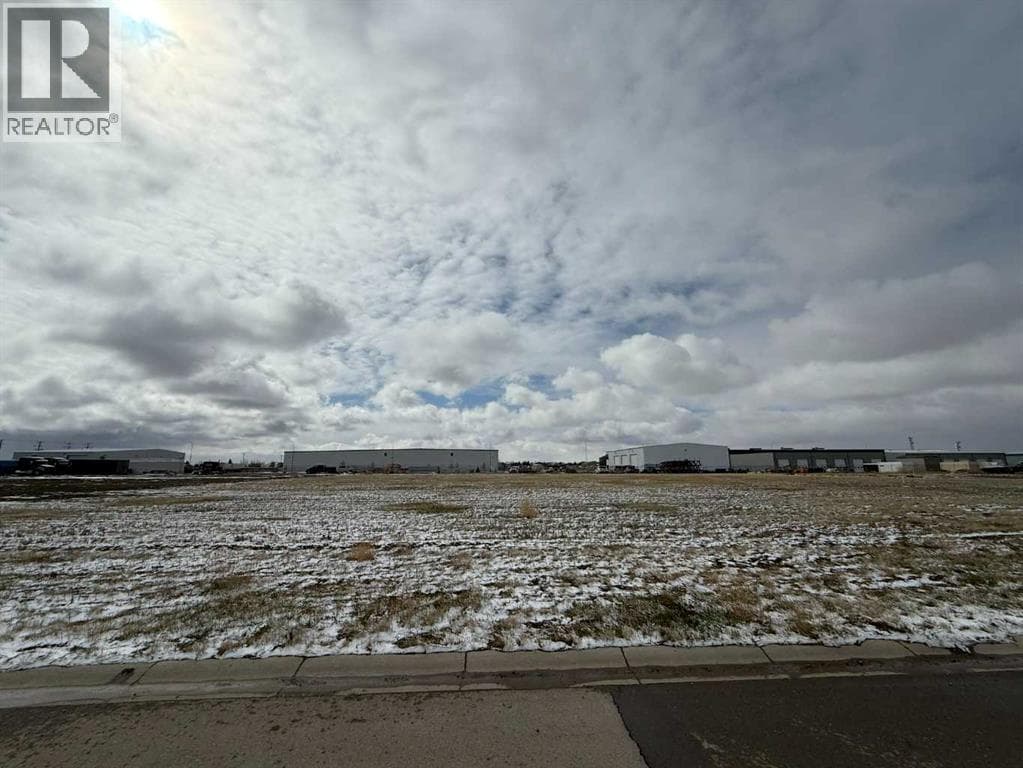 vacant land at 915 11 Avenue — $364,900