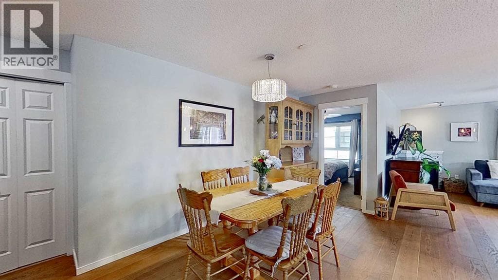 3312, 279 Copperpond Common SE photo 5