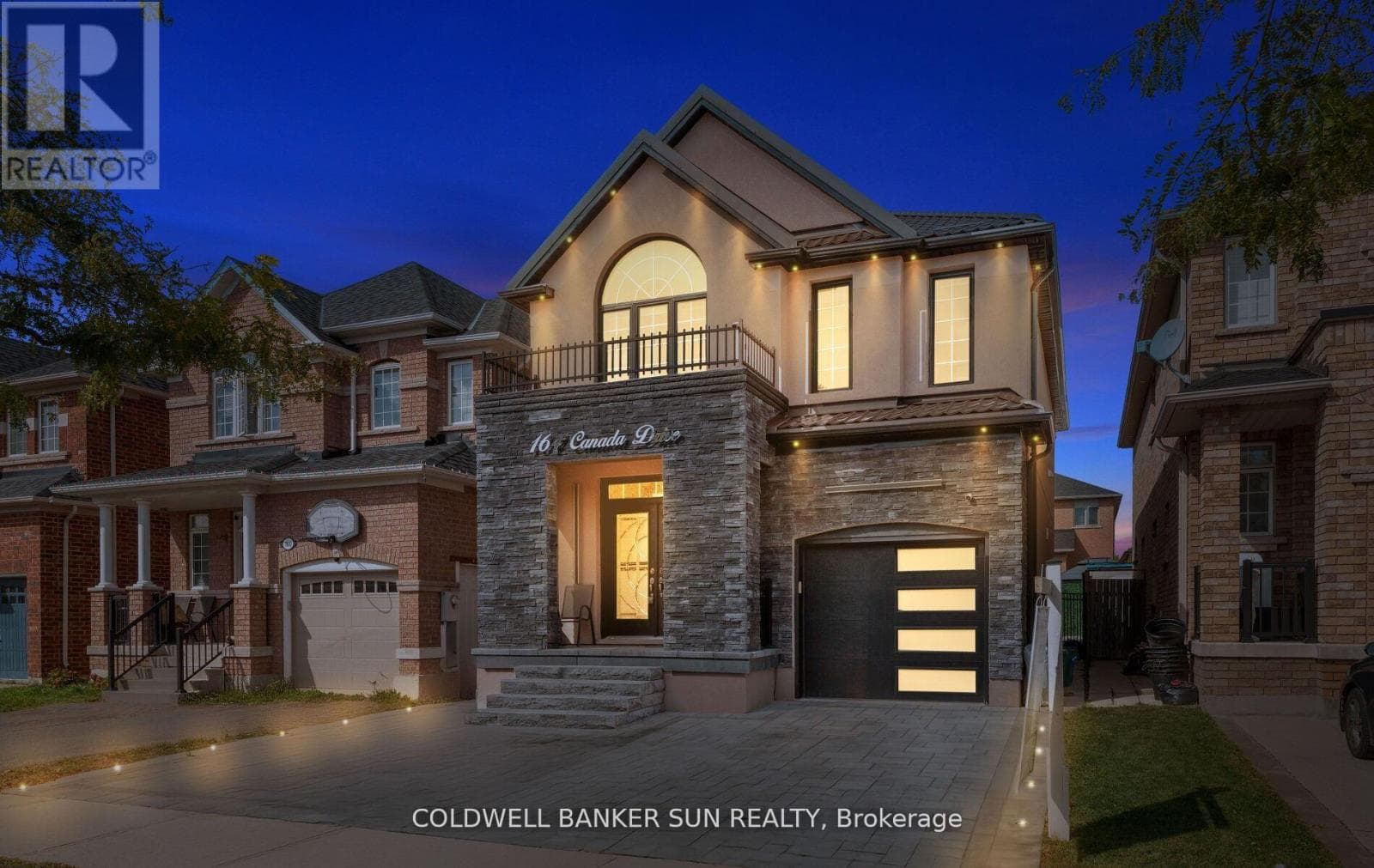 164 CANADA DRIVE photo 2