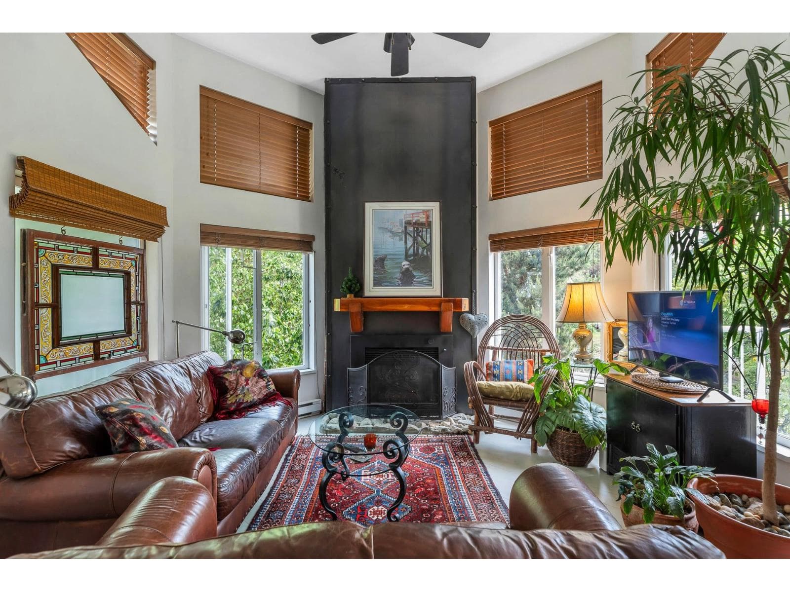 2 bed single family at 301 33669 2ND AVENUE — $429,000