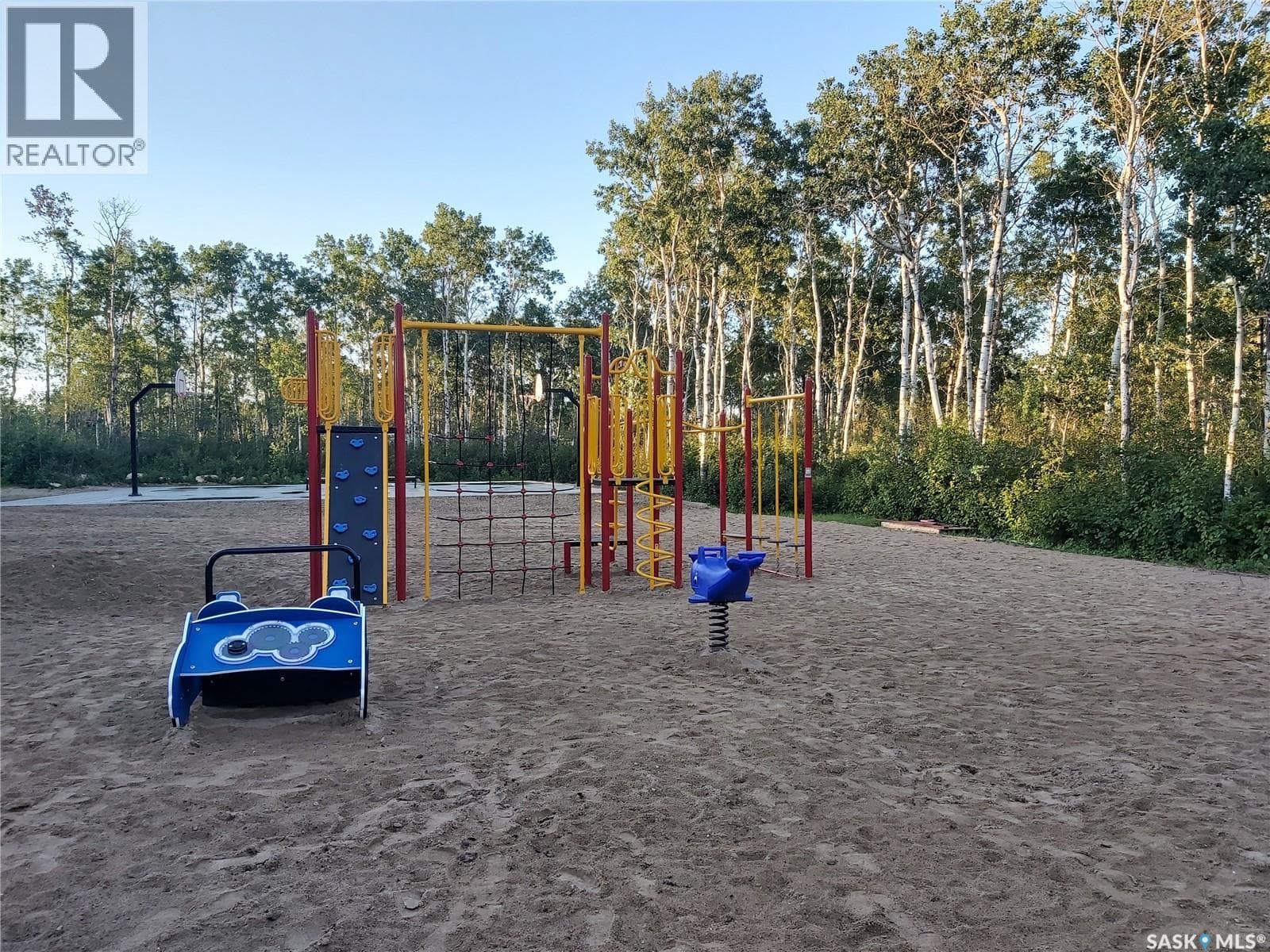 647 Willow Point WAY — photo 4