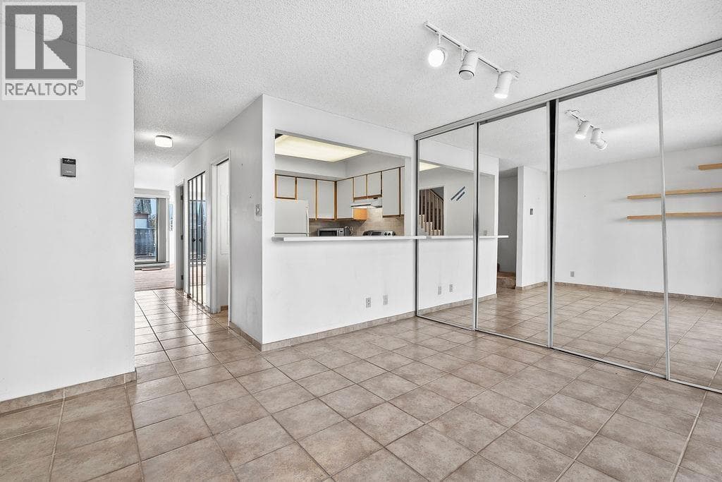 1465 CLYDE AVENUE photo 4
