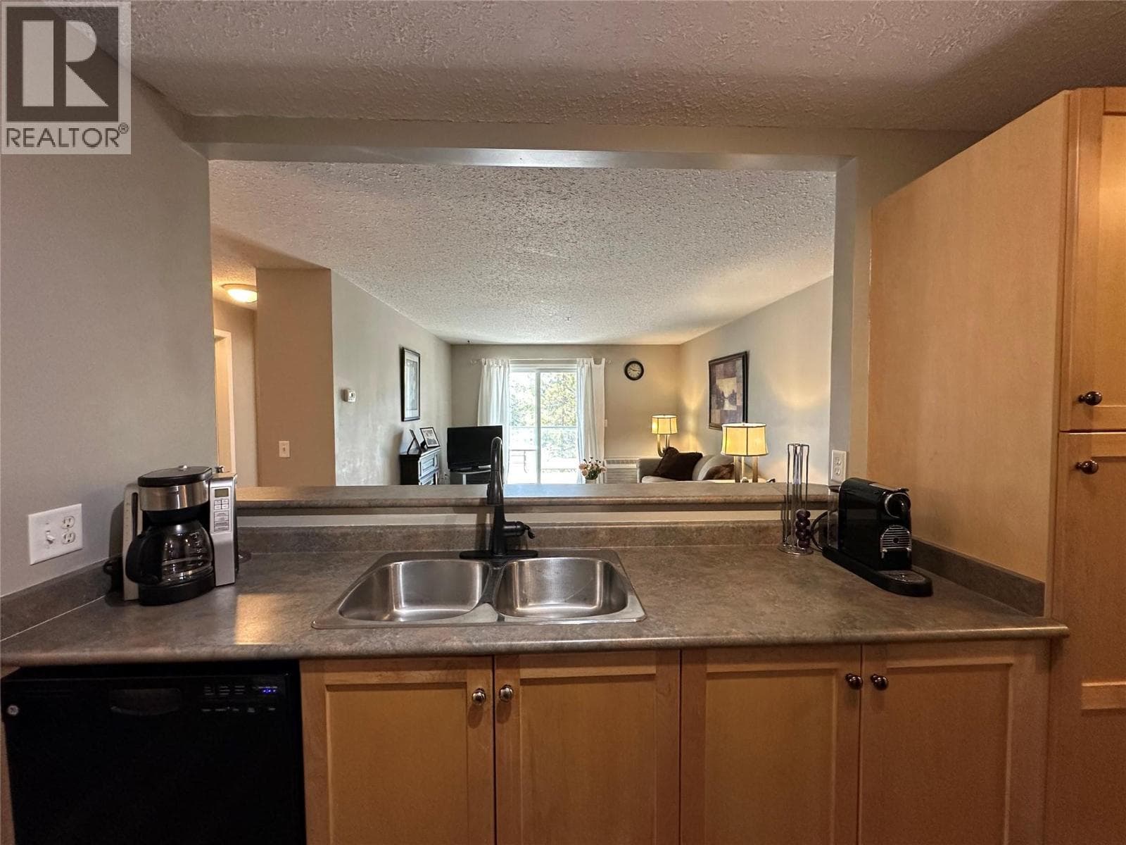 4769 Forsters Landing Road Unit# 209 photo 3