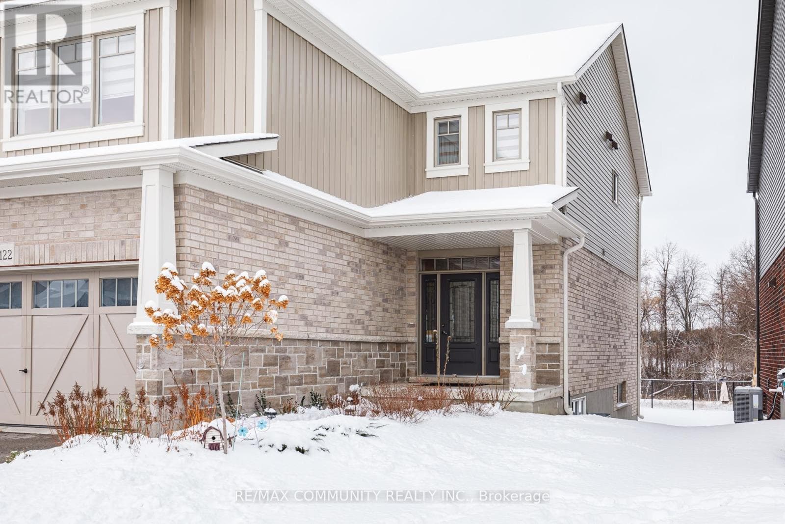 122 PLEWES DRIVE photo 3