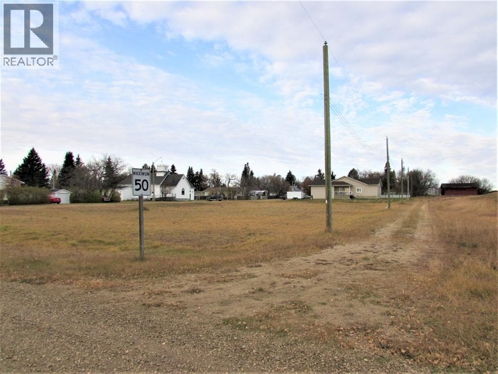 108 Alberta Street photo 3