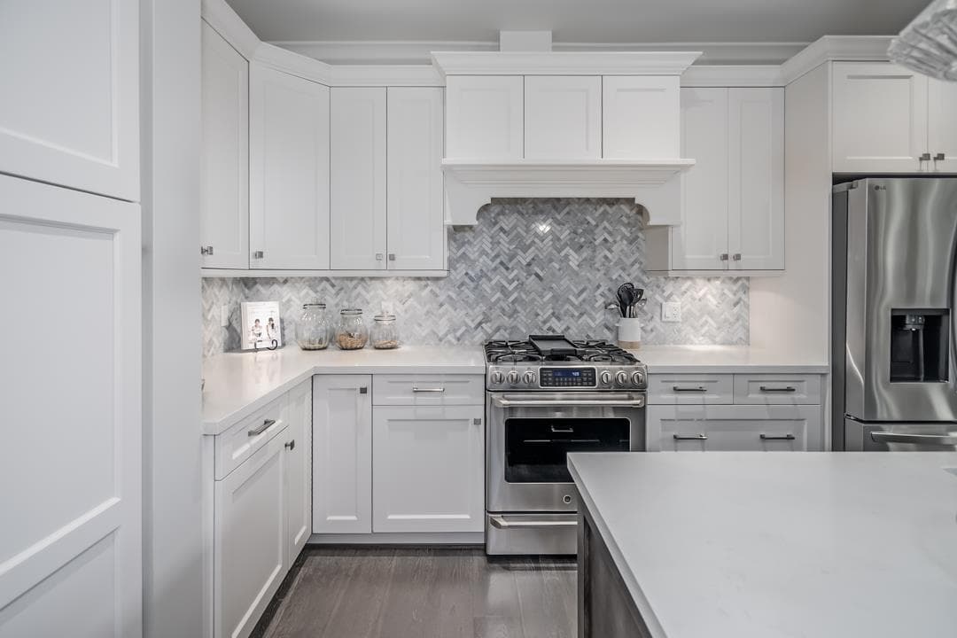 51 9235 MCBRIDE STREET photo 3