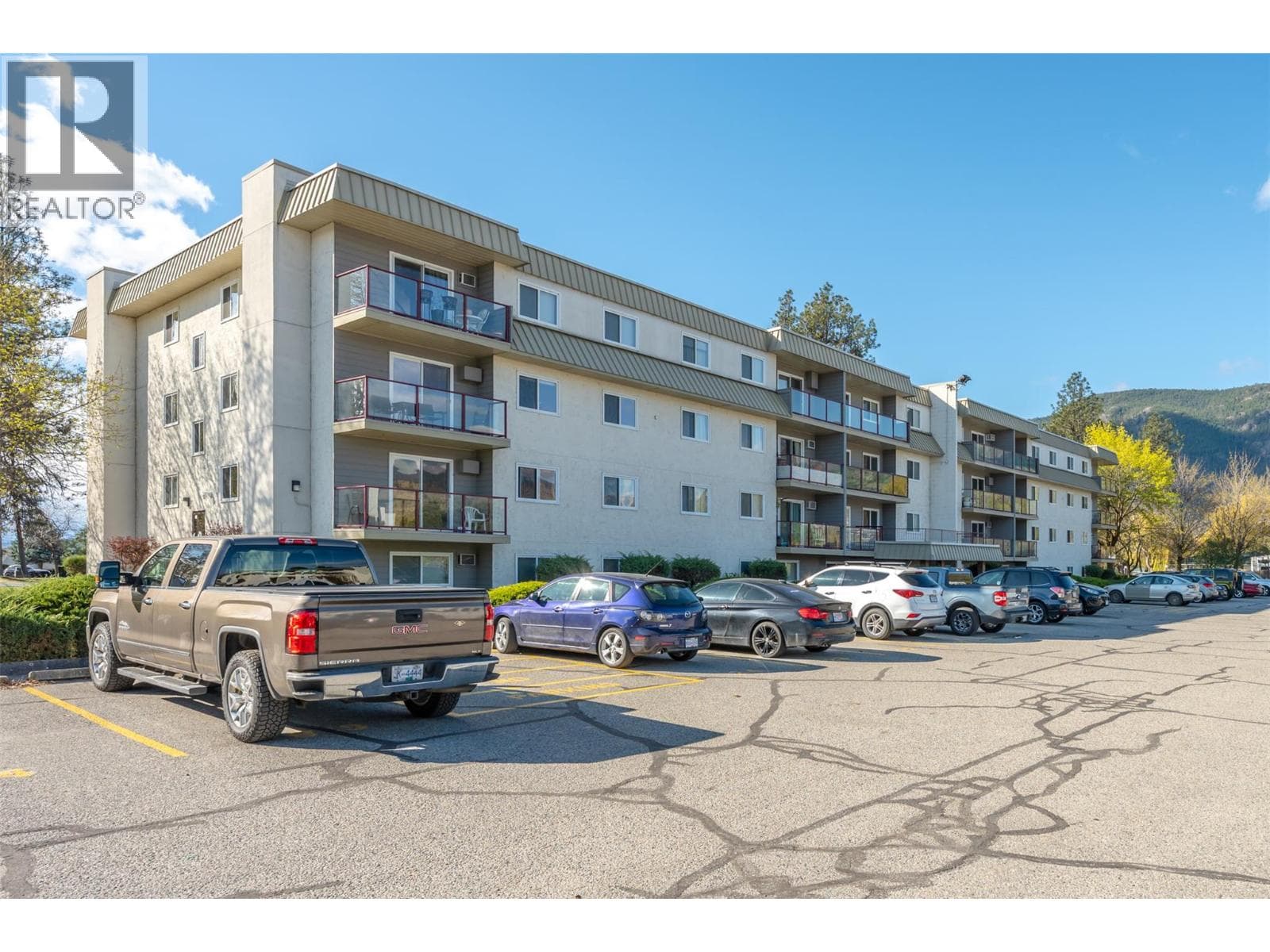 2 bed 1 bath single family at 110 Skaha Place Unit# 303 — $294,500